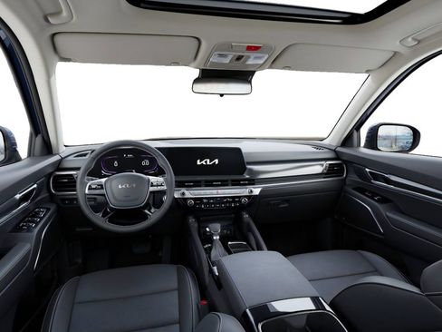 New 2025 Kia Telluride S image 14
