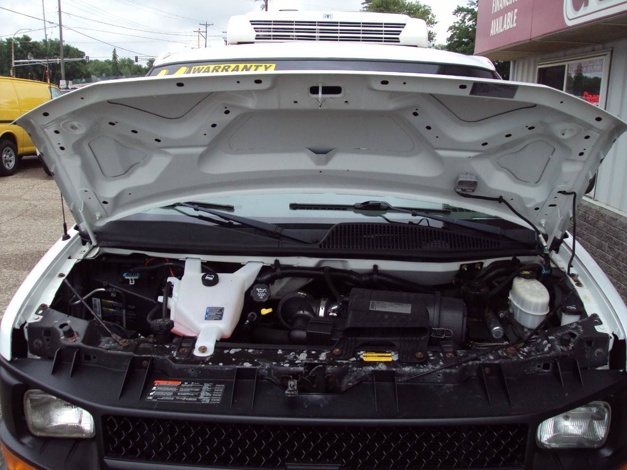 Used 2011 Chevrolet Express 1500 AWD image 25