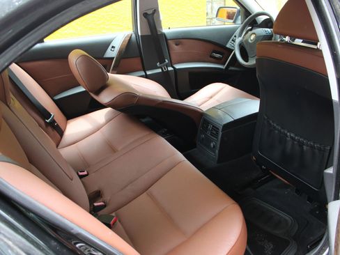 Used 2004 BMW 530i Sedan RWD image 3