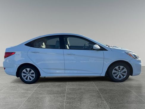 Used 2016 Hyundai Accent SE image 6