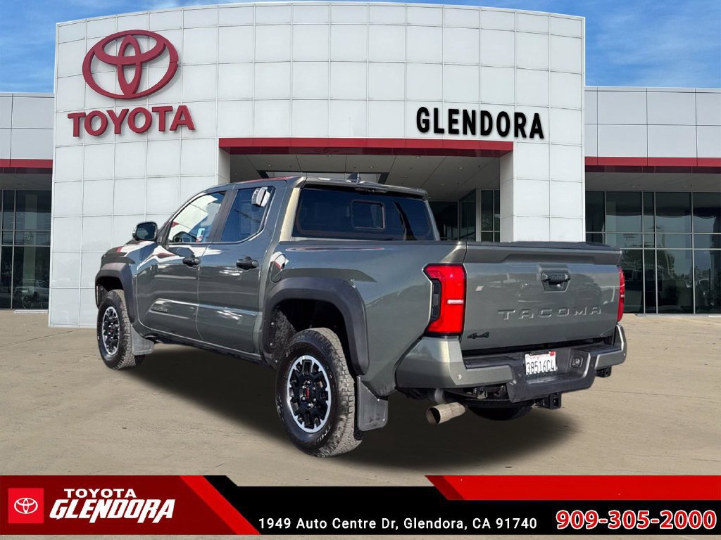 Used 2024 Toyota Tacoma TRD Off-Road w/ TRD Off Road Premium Package AWD/4WD image 7