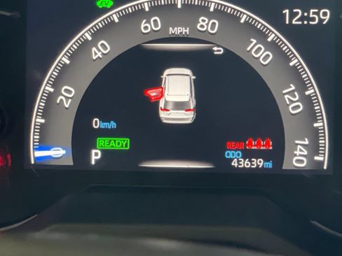 Certified 2024 Toyota RAV4 LE AWD/4WD image 21