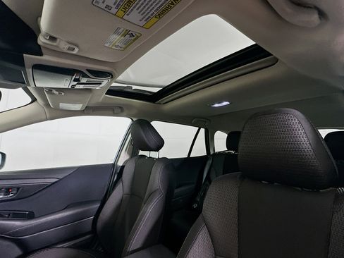 Used 2025 Subaru Outback Premium image 26