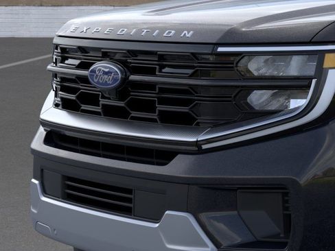New 2026 Ford Expedition Platinum AWD/4WD image 17