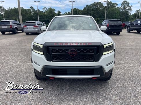 Used 2023 Nissan Frontier Pro-X w/ Technology Package RWD image 2