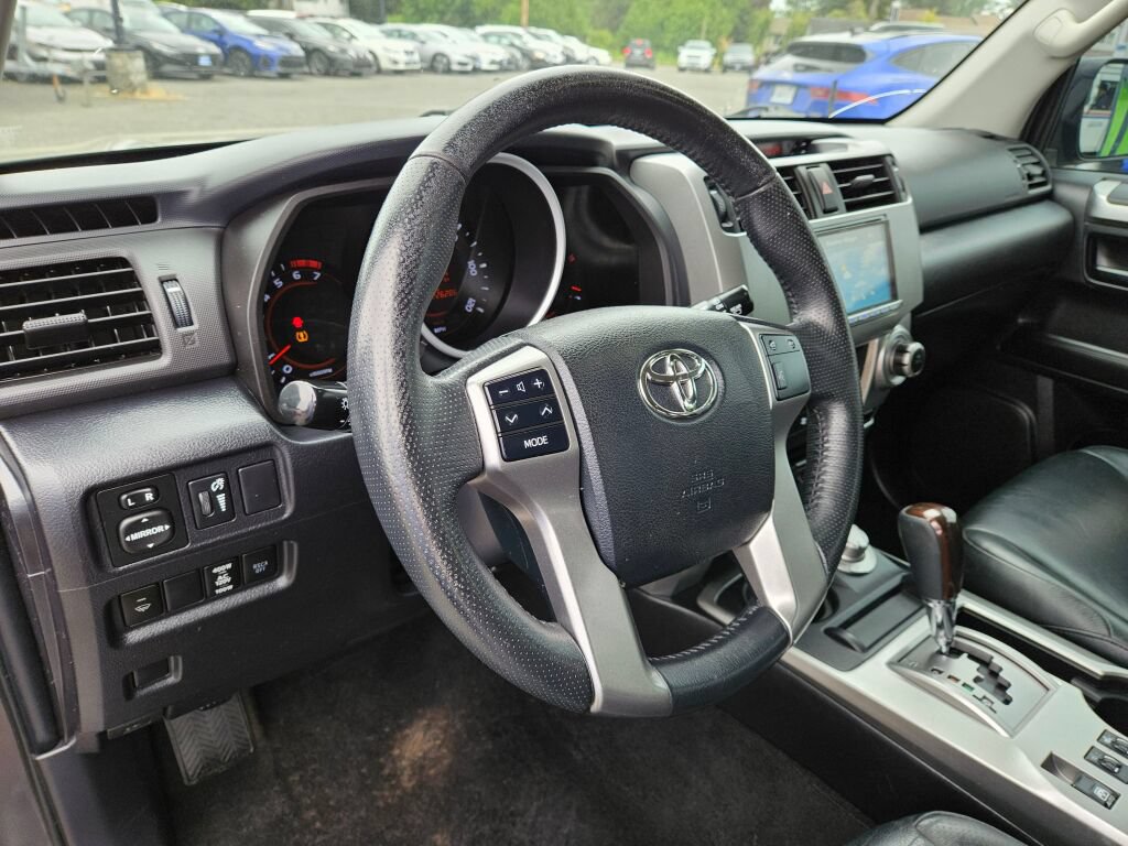 Used 2012 Toyota 4Runner Limited AWD/4WD image 16