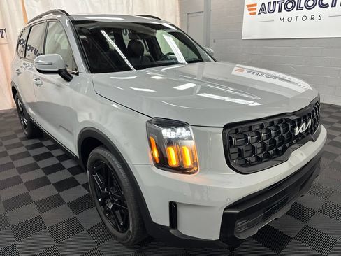 Used 2024 Kia Telluride SX Prestige X-Line AWD/4WD image 2