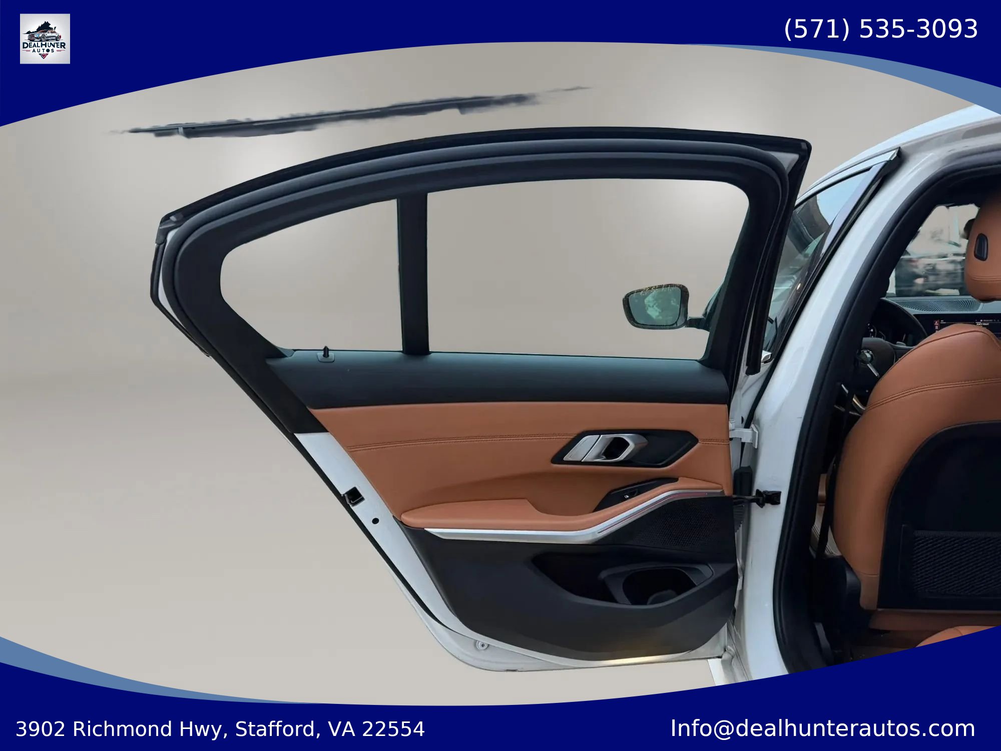 Used 2021 BMW 330i xDrive Sedan w/ Convenience Package AWD/4WD image 17