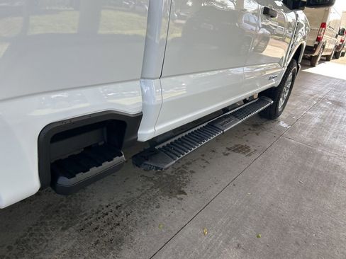 Used 2025 Ford F250 XLT w/ FX4 Off-Road Package AWD/4WD image 24