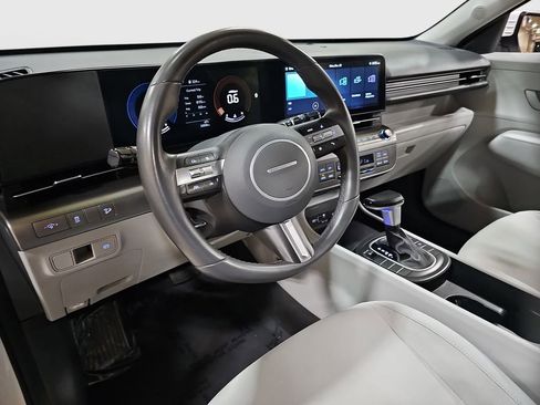 Used 2024 Hyundai Kona SEL image 9