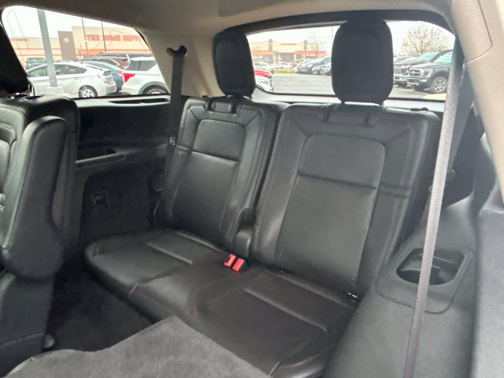 Certified 2020 Lincoln Aviator Reserve AWD/4WD image 29