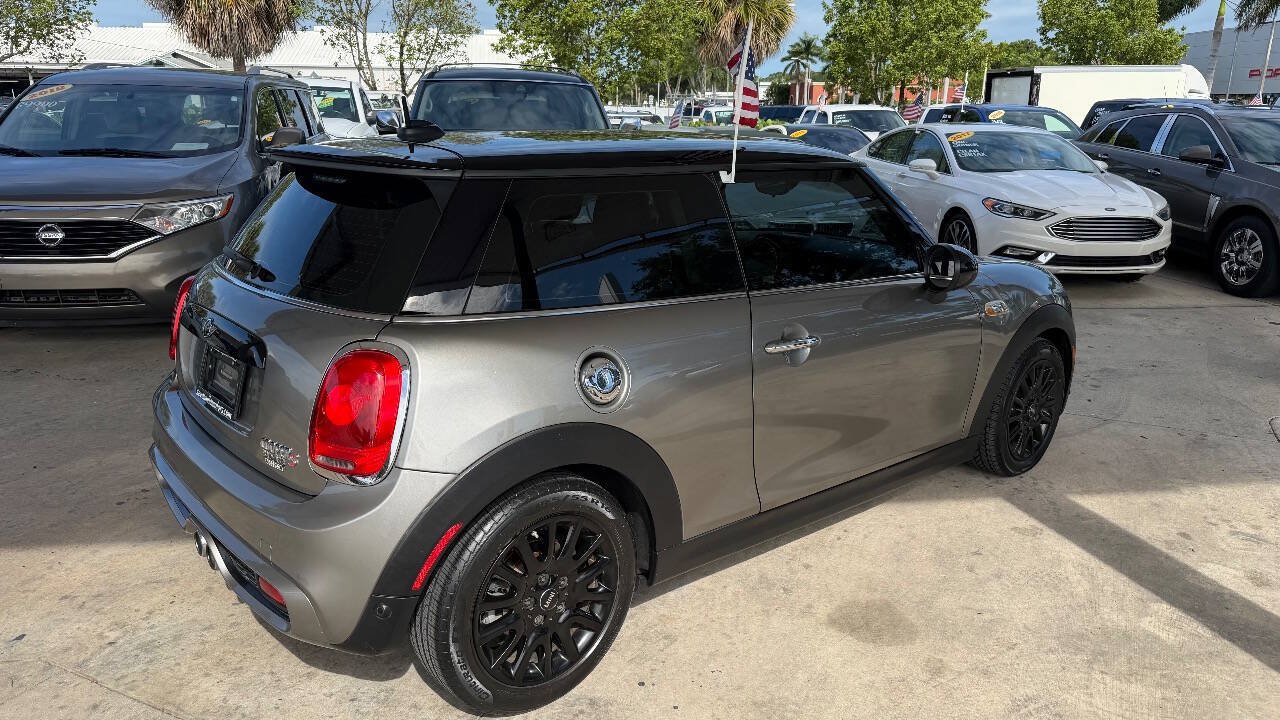 Used 2018 MINI Cooper S FWD image 5