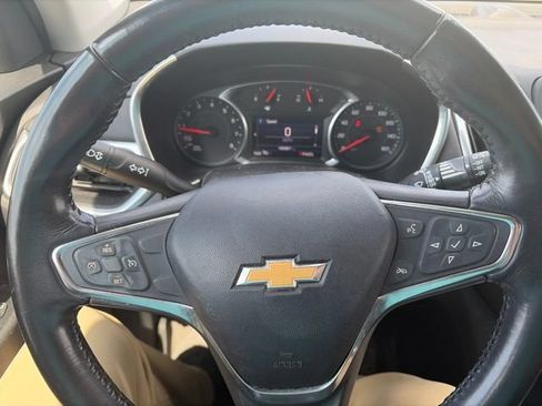 Used 2019 Chevrolet Equinox LT FWD image 7