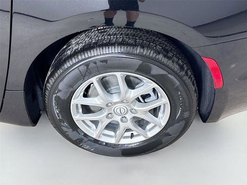 New 2026 Chrysler Pacifica Select image 34