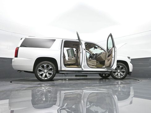 Used 2017 Chevrolet Suburban Premier image 56