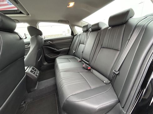 Used 2022 Honda Accord EX-L image 14