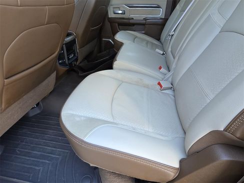 Used 2019 RAM 2500 Laramie image 10