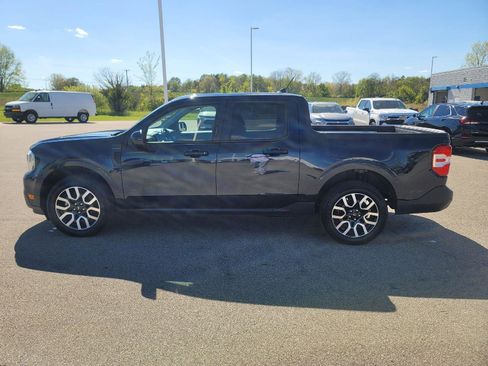 Used 2022 Ford Maverick Lariat w/ Lariat Luxury Package AWD/4WD image 2