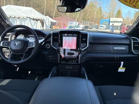 New 2026 RAM 2500 Big Horn AWD/4WD image 11