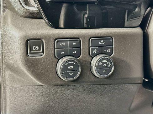 Certified 2023 Chevrolet Silverado 1500 LT Trail Boss AWD/4WD image 10