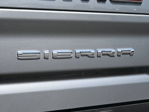 Used 2026 GMC Sierra 2500 AT4X AWD/4WD image 22