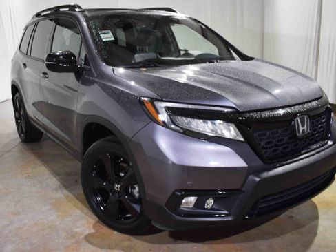 Certified 2021 Honda Passport Elite image 3