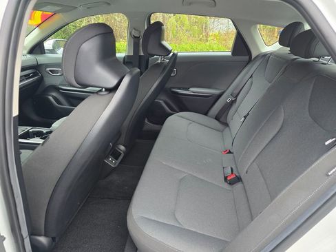 Used 2025 Kia K4 LXS image 9