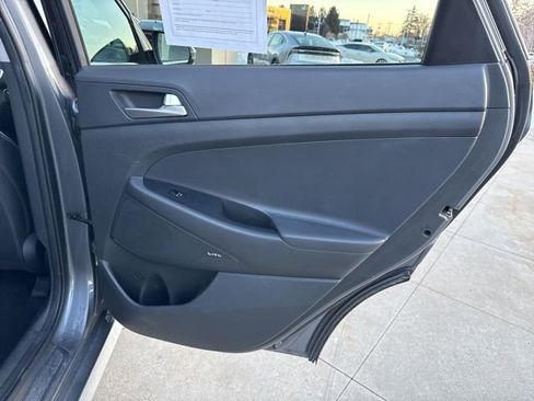 Used 2021 Hyundai Tucson Limited image 26