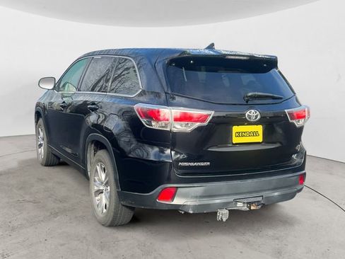 Used 2016 Toyota Highlander Plus image 3