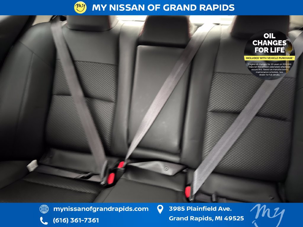 Used 2025 Nissan Altima 2.5 SR AWD/4WD image 30