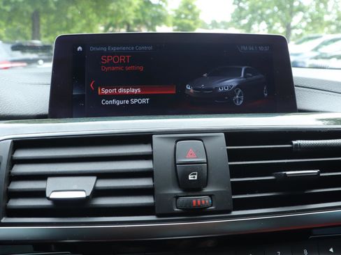 Used 2019 BMW 430i Coupe w/ M Sport Package RWD image 26