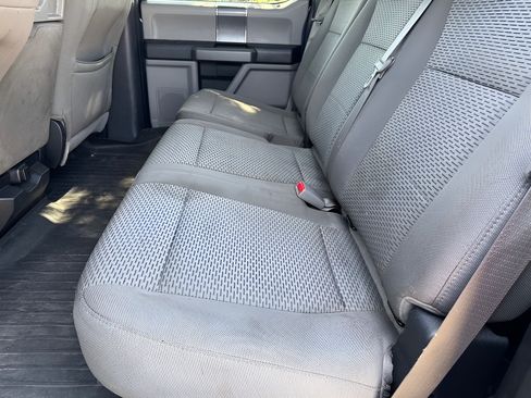 Used 2015 Ford F150 XLT w/ Equipment Group 302A Luxury AWD/4WD image 14