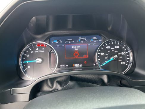 Used 2021 Ford F450 Platinum w/ FX4 Off-Road Package image 11