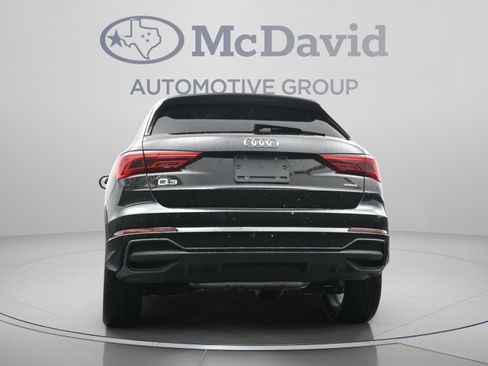 Used 2024 Audi Q3 2.0T Premium Plus w/ Premium Plus Package AWD/4WD image 30
