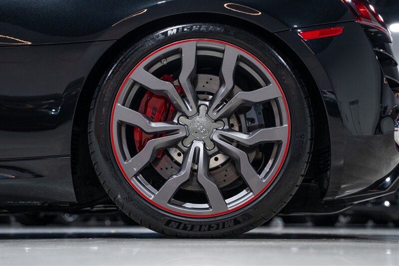 Used 2011 Audi R8 V10 AWD/4WD image 44