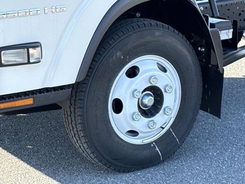 New 2025 Chevrolet Low Cab Forward RWD image 16