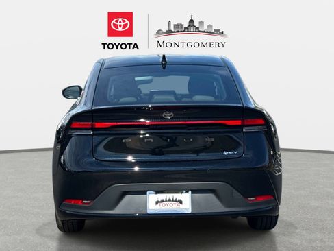 New 2026 Toyota Prius LE FWD image 4