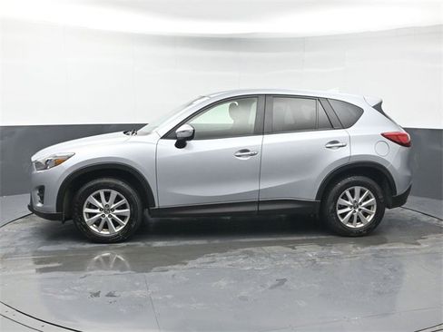 Used 2016 MAZDA CX-5 Touring w/ Touring Technology Package image 2