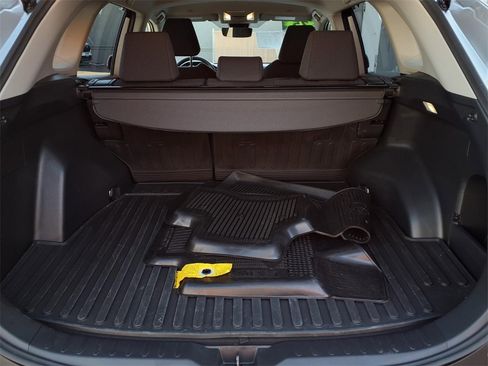 Certified 2025 Toyota RAV4 LE image 21