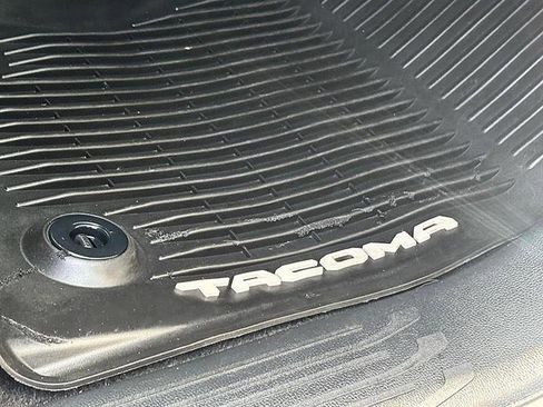 Used 2024 Toyota Tacoma SR5 AWD/4WD image 48