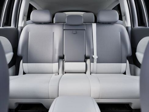 New 2026 Hyundai Ioniq 9 SEL image 12