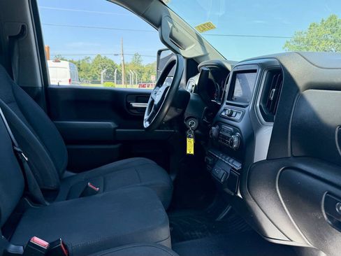 Used 2022 Chevrolet Silverado 2500 W/T w/ WT Fleet Convenience Package RWD image 11