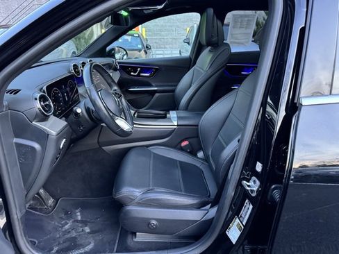 Certified 2023 Mercedes-Benz GLC 300 4MATIC image 11