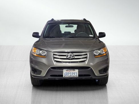 Used 2011 Hyundai Santa Fe GLS FWD image 2
