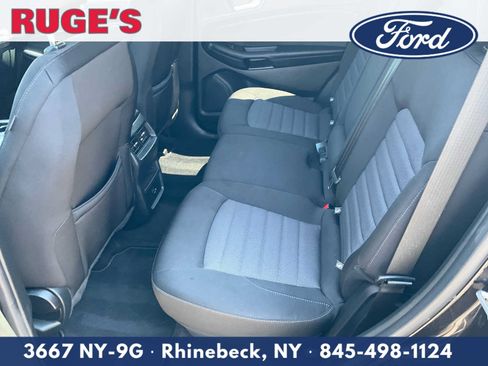 Used 2022 Ford Edge SE w/ Black Appearance Package AWD/4WD image 14