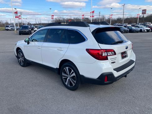 Used 2018 Subaru Outback 2.5i Limited image 5
