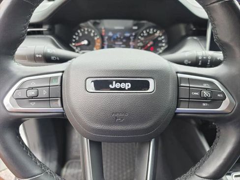 Certified 2022 Jeep Compass Latitude w/ Convenience Group AWD/4WD image 27