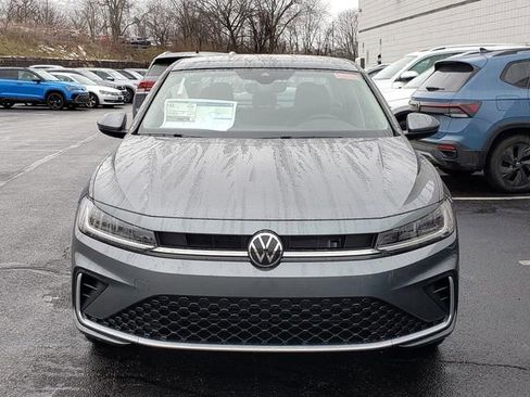 New 2026 Volkswagen Jetta SE FWD image 5