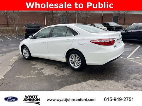 Used 2017 Toyota Camry LE image 6