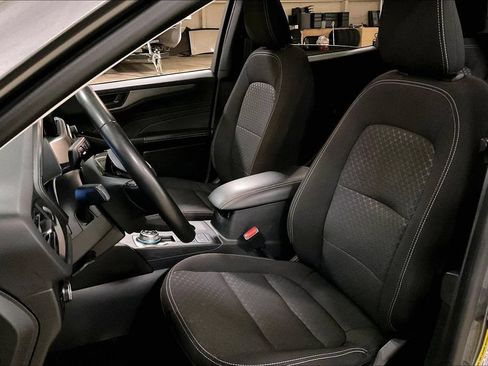 Certified 2024 Ford Escape Active AWD/4WD image 23